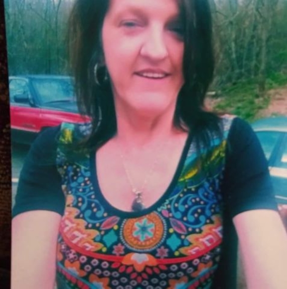 Meet your Posher, Christy - Picture 1 of 1